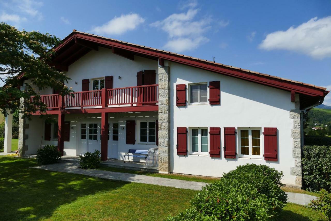 Baskoparadis I Eco-Gites I Calme I Vue I Anes I Jardin I Montagne I Nature Louhossoa 외부 사진
